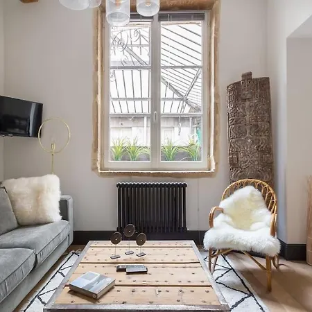 Mazzini, Centre Historique Et Climatise, 1er Apartment *