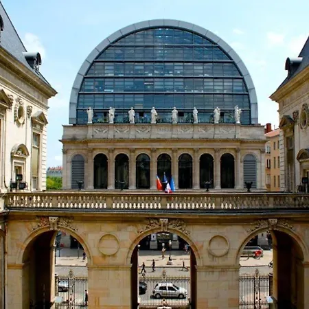 Apartment Mazzini, Centre Historique Et Climatise, 1er Lyon